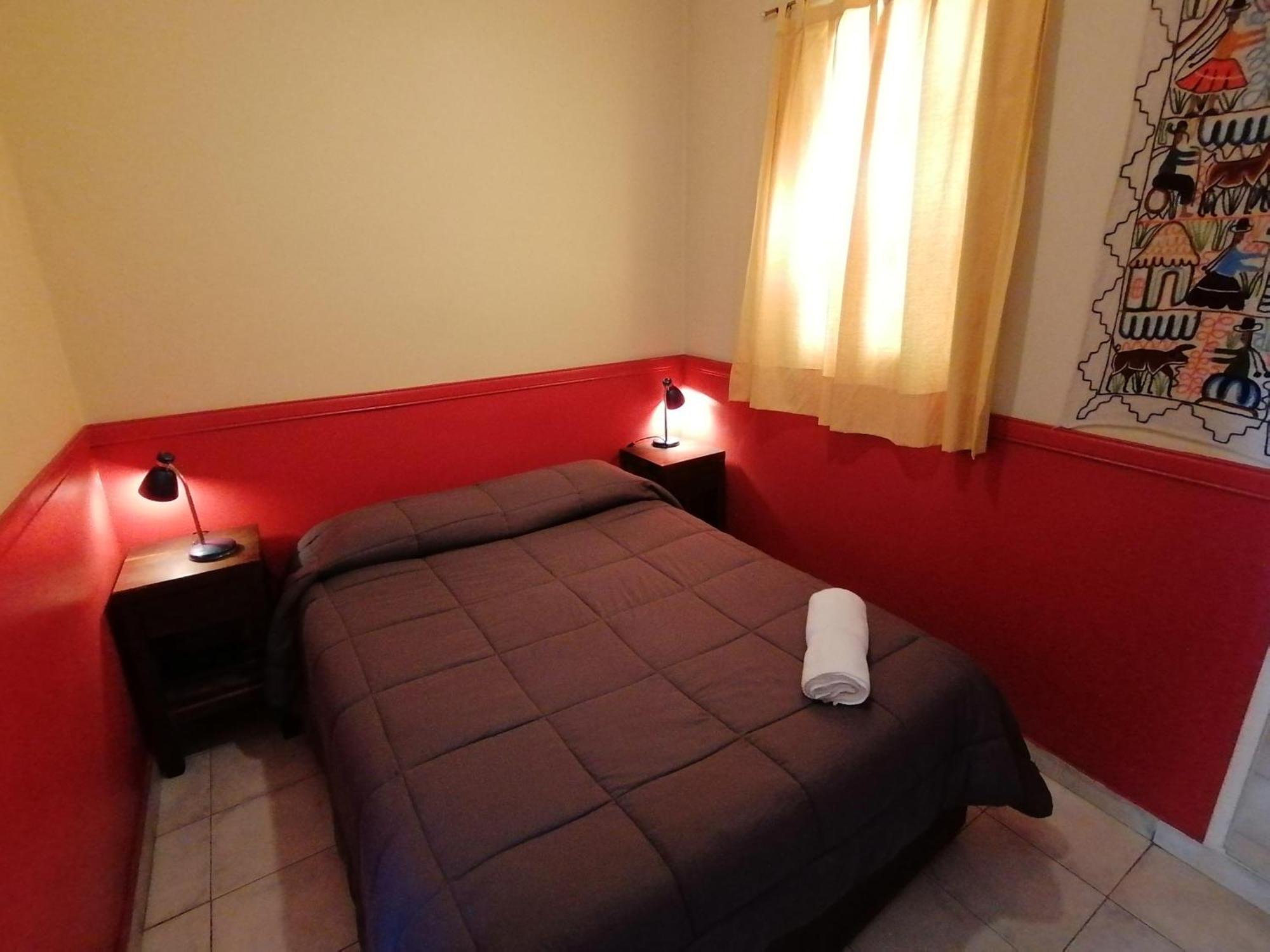 Alamo Hostel & Suites Мендоса Екстериор снимка