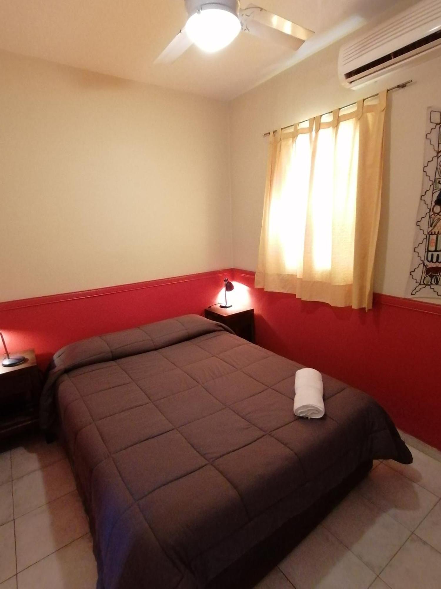 Alamo Hostel & Suites Мендоса Екстериор снимка