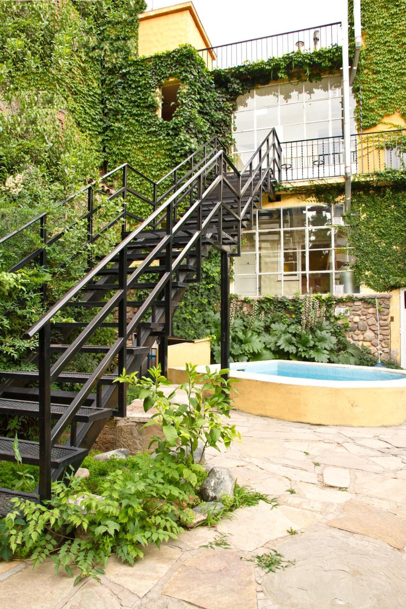 Alamo Hostel & Suites Мендоса Екстериор снимка