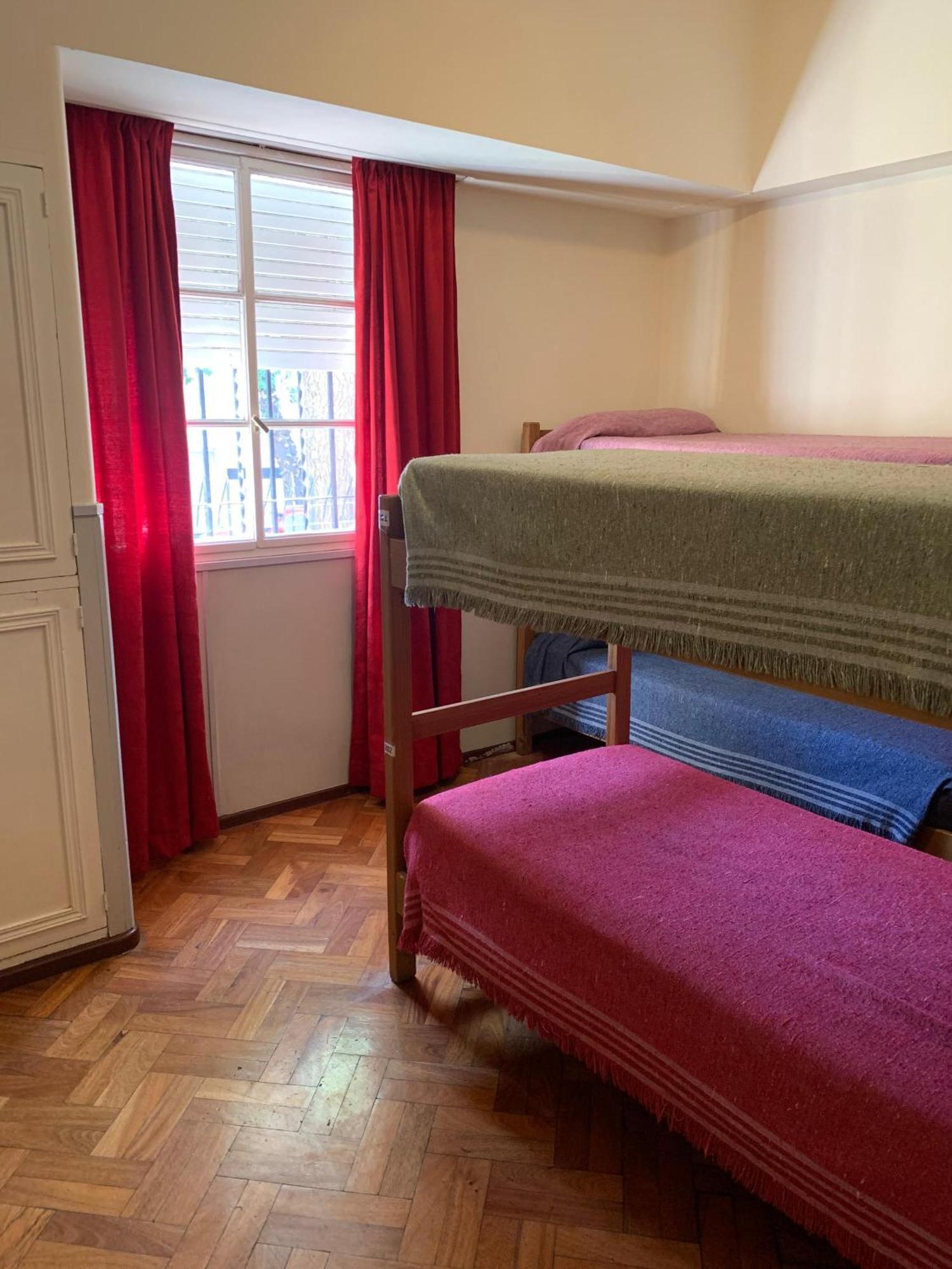 Alamo Hostel & Suites Мендоса Екстериор снимка